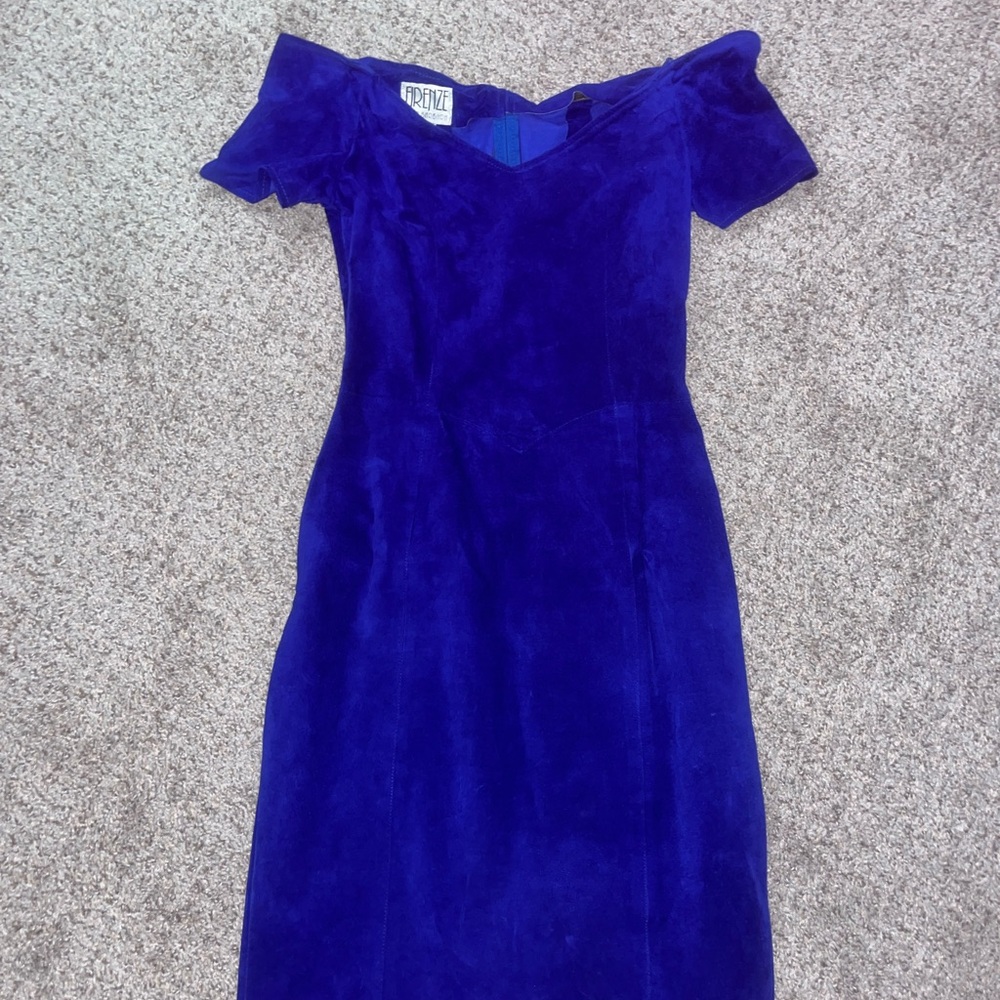 Velvet One-Shoulder Midi Dress in Deep Blue